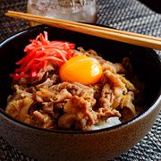 牛丼派？それとも豚丼!?牛丼にも負けない【豚丼】の作り方