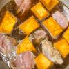 ほっとする味♡鶏肉とかぼちゃの煮物の工程3