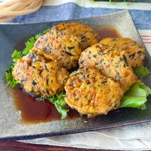 豆腐入りでヘルシー！【ひじきの甘辛つくね】