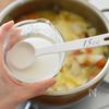 [体想いの竹輪とかぼちゃのシチュー]米粉でとろみ付け簡単♪の工程2
