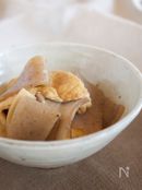 こんにゃくと油揚げの煮物