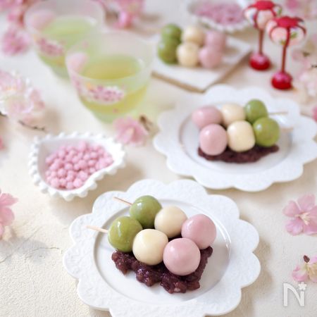 材料2つの鬼ラクミルキー団子で 3色団子 ひな祭り お花見 By きゃらきゃら レシピサイト Nadia ナディア プロの料理家のおいしい レシピ