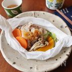 電子レンジで！豚肉と彩り野菜の包み焼き