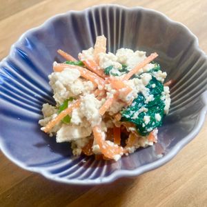 ゆかりの作ってみた!投稿(食材３つで作る『お総菜屋さんの白和え』)