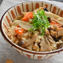 さば缶と秋野菜の鶏だし炊き込みご飯