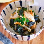 身体に染み渡る♪『ニラ味噌キムチと海苔のだしかけごはん』