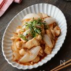 「新玉ねぎと鶏むね肉の甘辛コチュジャン炒め」食材二つ◎簡単◎
