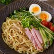 【ごま油香る】濃厚ごまだれの野菜たっぷり冷やしラーメン