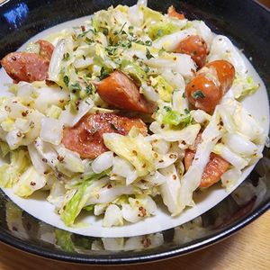 ナムディの作ってみた!投稿(白菜消費✨白菜とウインナーのからしマヨネーズ和え😋🥗)