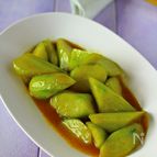 カレー香るきゅうりの翡翠炒め