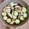 やみつき♡【鶏肉となすズッキーニの甘酢だれ】の工程4