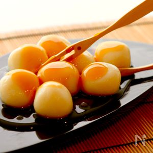 材料2つだけ！モチモチ】豆腐で作れる！冷やしみたらし団子 | レシピ