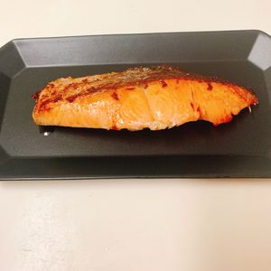 りんの作ってみた!投稿(鮭をフライパンでふっくら香ばしく焼く方法)