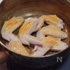 うまみたっぷり！鶏手羽と大根の煮物の工程2