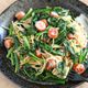 ぱぱっと作れる！ソーセージとほうれん草のパスタ