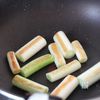 厚揚げと白ねぎのだし煮の工程2