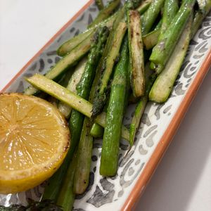 アリスの白うさぎの作ってみた!投稿(アスパラガスのレモンバターソテー。)