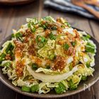【作ってみた！で大人気】走りのやわらか白菜は生がうまい！切って和えるだけ「居酒屋風サラダ」｜みんなの推しレシピ