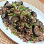 【冷凍ナス】コリコリ食感！なすの甘辛ひき肉炒め