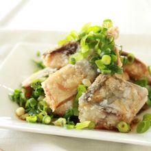 ねぎだく塩鯖の唐揚げ