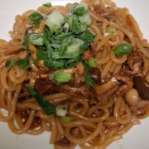 龍さん母ちゃんの作ってみた!投稿(味付けオール３『すき風☆豚たまうどん』)