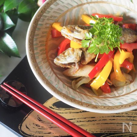 すし酢で簡単カルシウムたっぷり 小あじの南蛮漬け By 道添明子 あーぴん レシピサイト Nadia ナディア プロの料理 家のおいしいレシピ