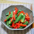 茹でて混ぜるだけ「オクラとパプリカのマリネサラダ」