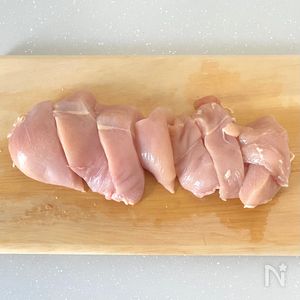 辛旨〜♡鶏むね肉で作るレッドホットチキン【X′masにも♪】 | レシピ