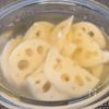 切って炒めるだけ🍳豚こまレンコンの甘酢炒め🐷の工程1