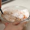 混ぜて焼くだけ♪【米粉とオートミールのキャロットケーキ】の工程3