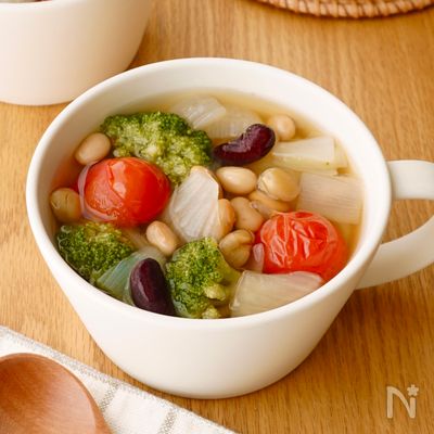 【新たまトマトスープ】玉ねぎの甘みとトマトの酸味が合う♪