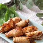 お弁当のおかずにも♡まいたけの豚巻きハニーマスタード照り焼き