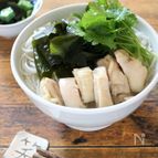 旨味たっぷり！手軽！鶏肉のフォー