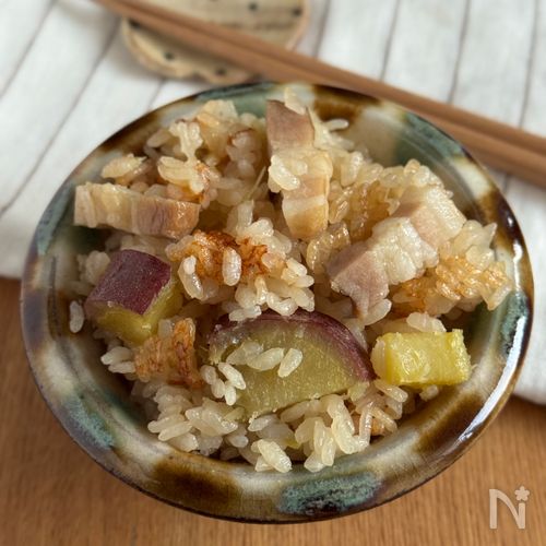 さつまいもとベーコンの炊き込みご飯