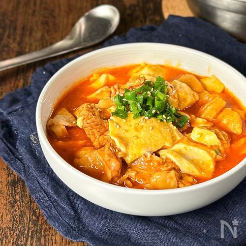 【旨辛肉豆腐】放置で激うま