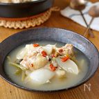入れて煮込むだけで、旨みたっぷり【かぶと鶏手羽元の参鶏湯】