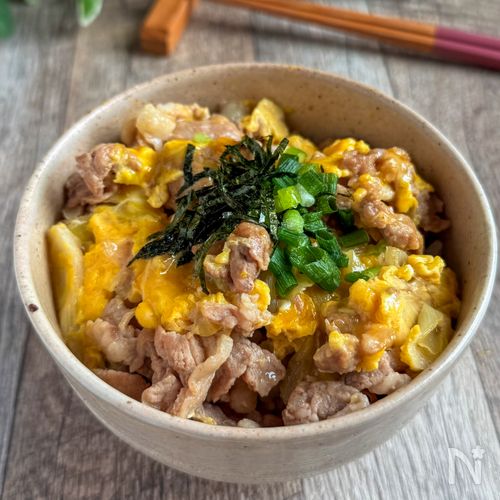 サクッと満足♩豚こま他人丼