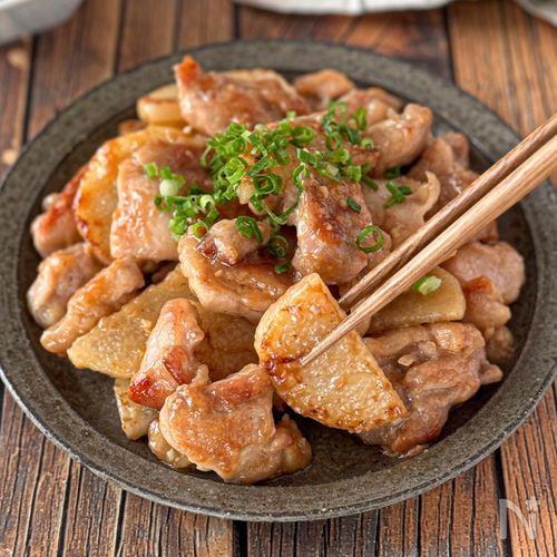 【長芋と鶏肉の味噌バター炒め】コク旨な絶品おかず♪