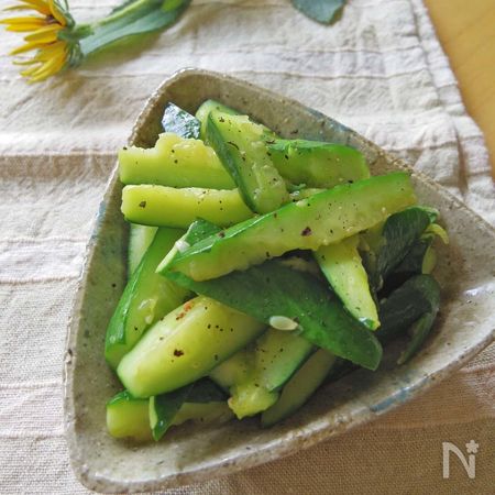 極シンプル きゅうりの黒コショウ炒め By 松橋 佳奈子 レシピサイト Nadia ナディア プロの料理家のおいしいレシピ