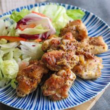 鶏肉を焼いて和えるだけ！ハニーマスタードマヨチキン