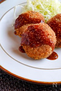 甘みたっぷり！手づくりキャベツメンチカツの作り方
