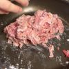 全部フライパンで完結「豚こまチーズカツ」の工程1
