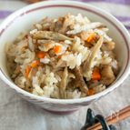 【保存版】レンジで簡単！おだしでおいしいかしわ飯