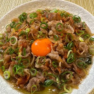 楽ラク手抜キッチン🐶🐾の作ってみた!投稿(軽めなのにちゃんと満足【しらたき牛丼】)