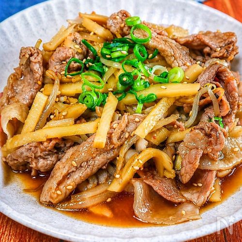 10分で爆速おかず♪【豚こまたけのこもやしのスタミナ炒め】