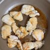 【鶏むねでガーリックペッパー照り焼きチキン】節約にも◎の工程2