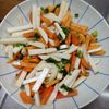 鶏皮坊主の作ってみた!投稿(自然な甘み！柿とかぶの和風サラダ)