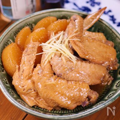 手羽先と大根の煮物♪ホロホロとろとろ🤭