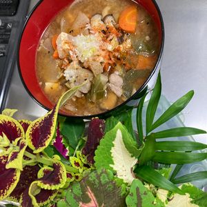 そら・ゆずの作ってみた!投稿(【本気で旨い豚汁】文句なしのおいしさ!丼で食べたい!)