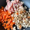 炊かずに混ぜるだけ！材料３つ♪【かしわ飯】の工程1